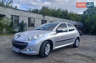 Хэтчбек Peugeot 206 2012 в Калуше