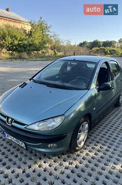 Хэтчбек Peugeot 206 2001 в Виннице