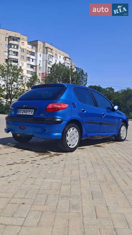 Хетчбек Peugeot 206 2003 в Херсоні фото 4 Хетчбек Peugeot 206 2003 в Херсоні