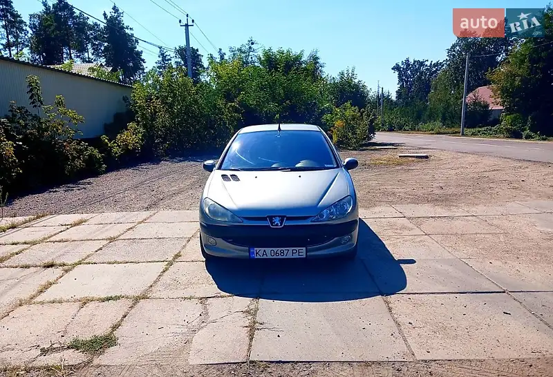 Peugeot 206
