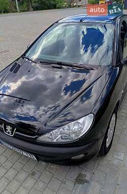 Седан Peugeot 206 2009 в Раздельной