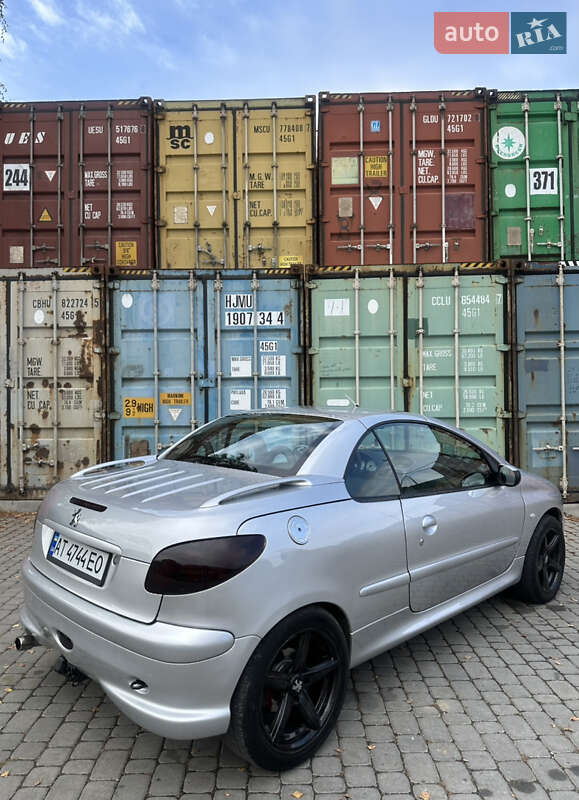 Кабріолет Peugeot 206 2001 в Косові
