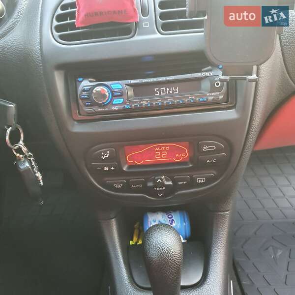Хетчбек Peugeot 206 2003 в Києві фото 12 Хетчбек Peugeot 206 2003 в Києві