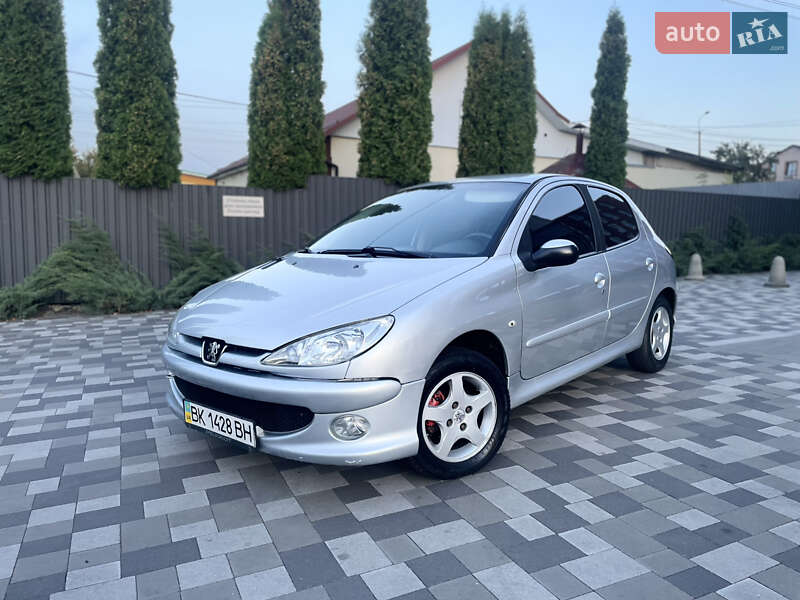 Хэтчбек Peugeot 206 2008 в Ровно фото 7 Хэтчбек Peugeot 206 2008 в Ровно