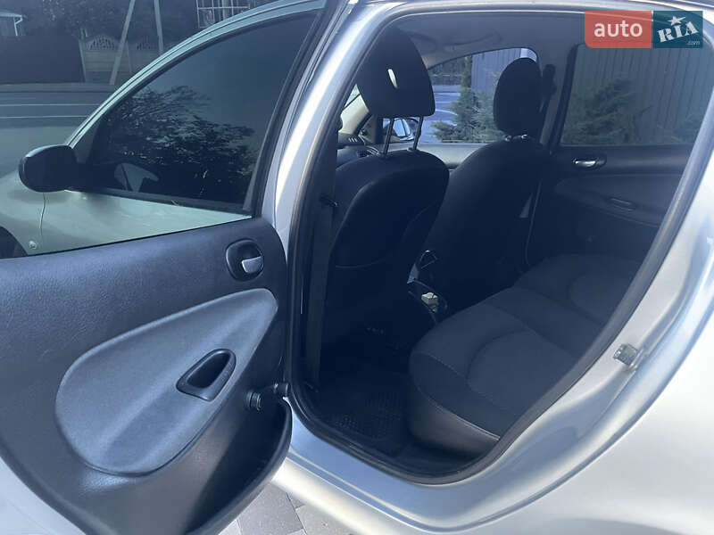 Хэтчбек Peugeot 206 2008 в Ровно фото 11 Хэтчбек Peugeot 206 2008 в Ровно