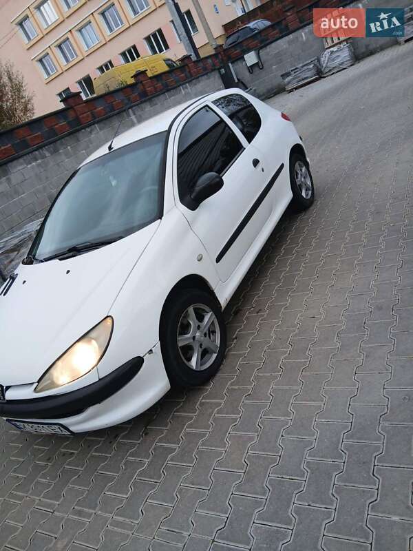 Хэтчбек Peugeot 206 2005 в Ровно фото 8 Хэтчбек Peugeot 206 2005 в Ровно