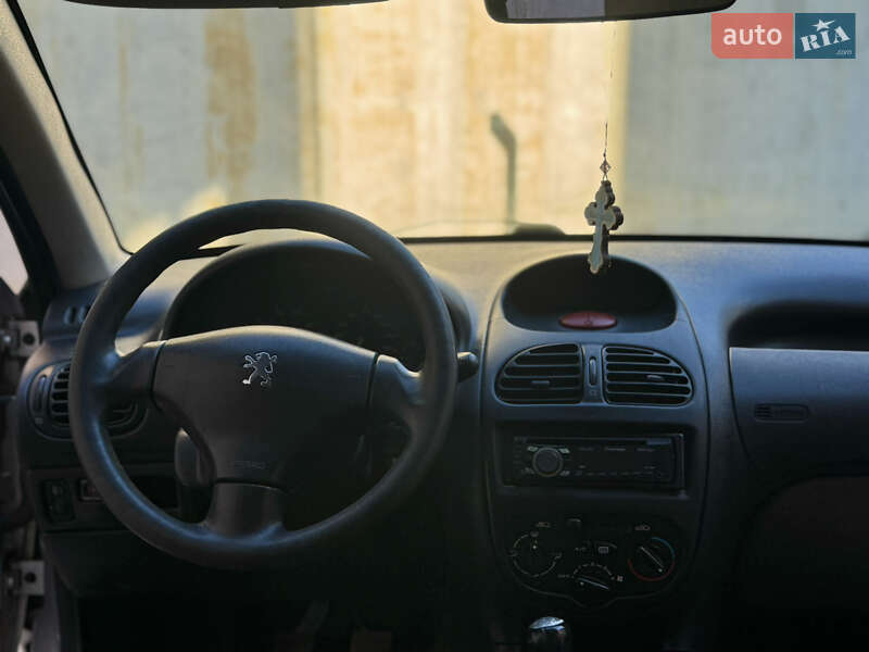 Седан Peugeot 206 2007 в Львове