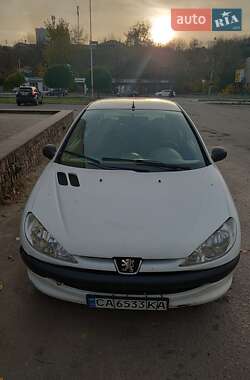 Хетчбек Peugeot 206 2003 в Черкасах