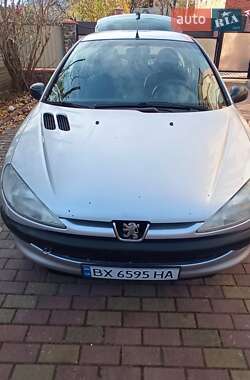 Хэтчбек Peugeot 206 2002 в Хмельницком