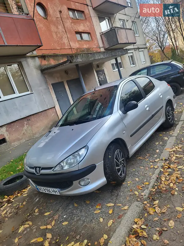 Peugeot 206