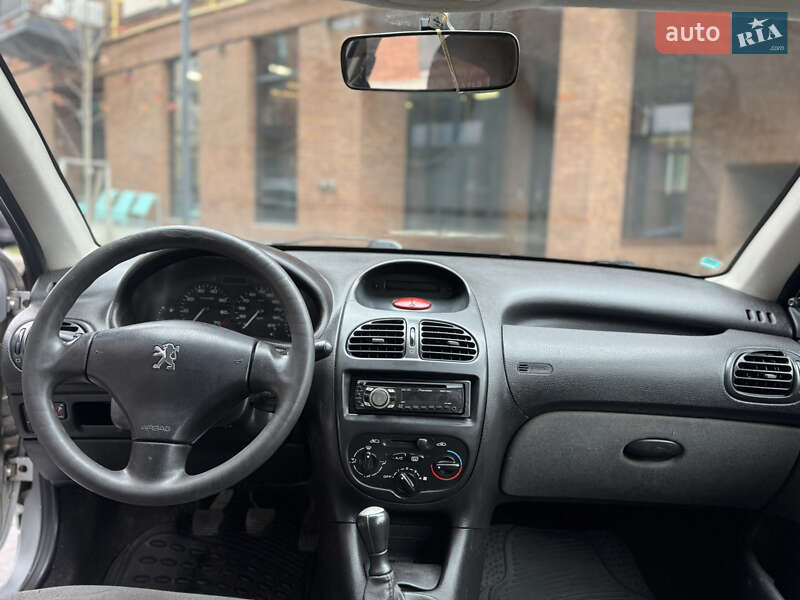 Седан Peugeot 206 2007 в Львові фото 14 Седан Peugeot 206 2007 в Львові