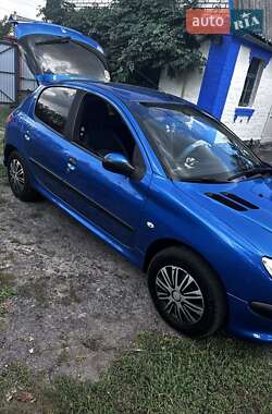 Хэтчбек Peugeot 206 2008 в Белой Церкви