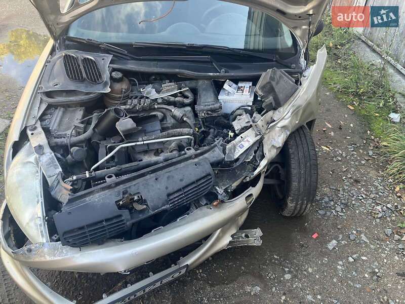 Седан Peugeot 206 2007 в Хмельницком фото 2 Седан Peugeot 206 2007 в Хмельницком