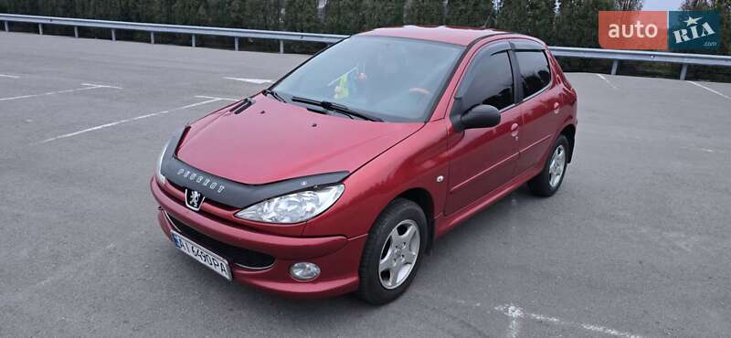 Хетчбек Peugeot 206 2008 в Білій Церкві