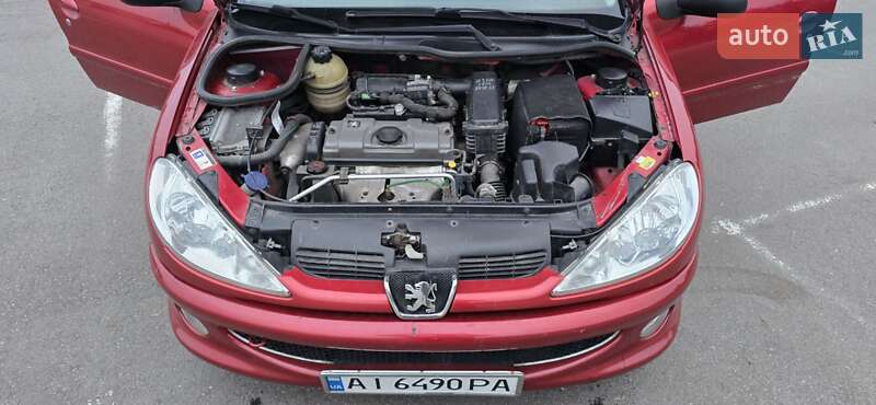 Хетчбек Peugeot 206 2008 в Білій Церкві