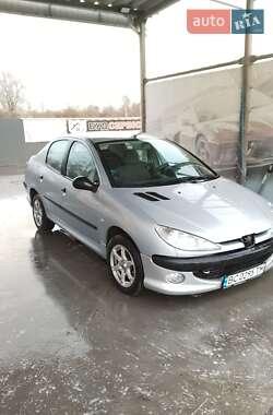 Седан Peugeot 206 2010 в Бурштыне