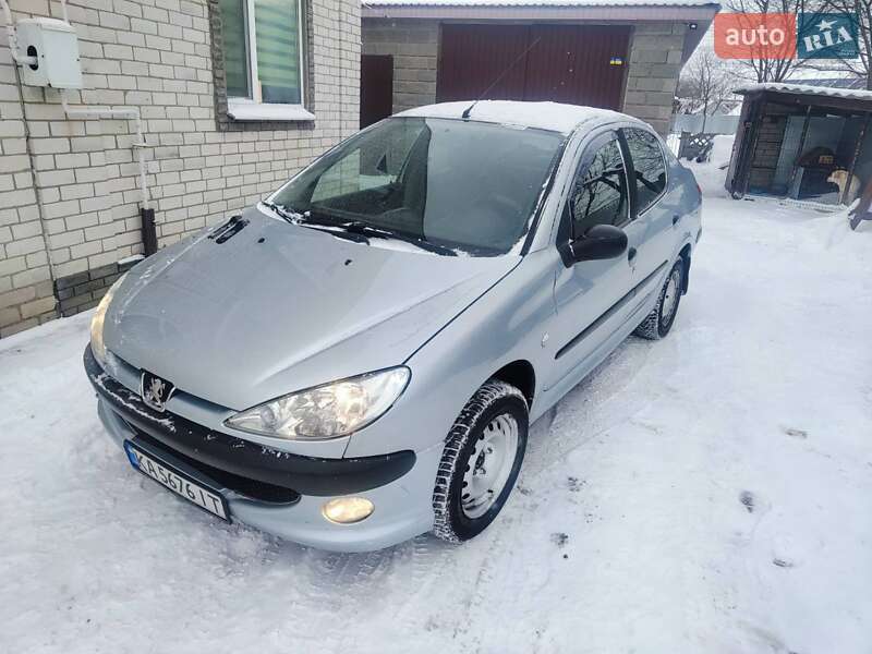 Peugeot 206 2010