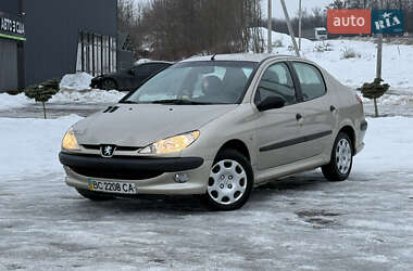Седан Peugeot 206 2008 в Львове