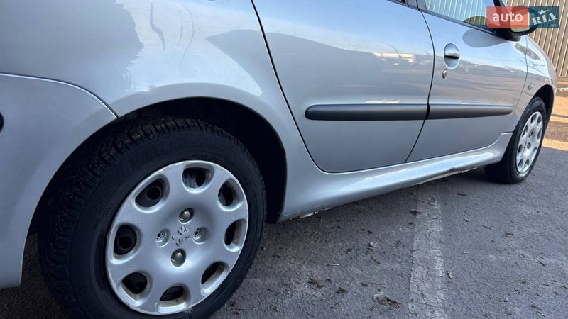Универсал Peugeot 206 2003 в Житомире