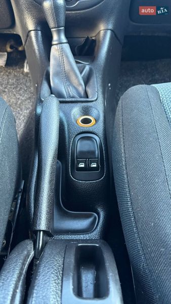 Универсал Peugeot 206 2003 в Житомире