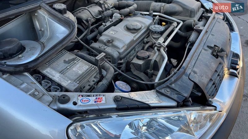 Универсал Peugeot 206 2003 в Житомире