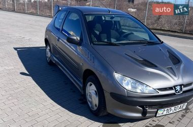Хэтчбек Peugeot 206 1999 в Виннице