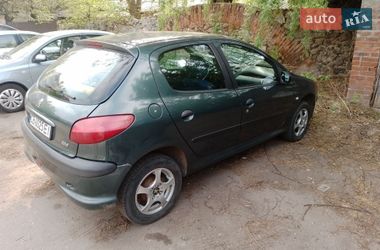 Хэтчбек Peugeot 206 2005 в Чернигове