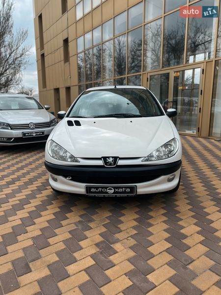 Peugeot 206 2008 Peugeot 206 2008