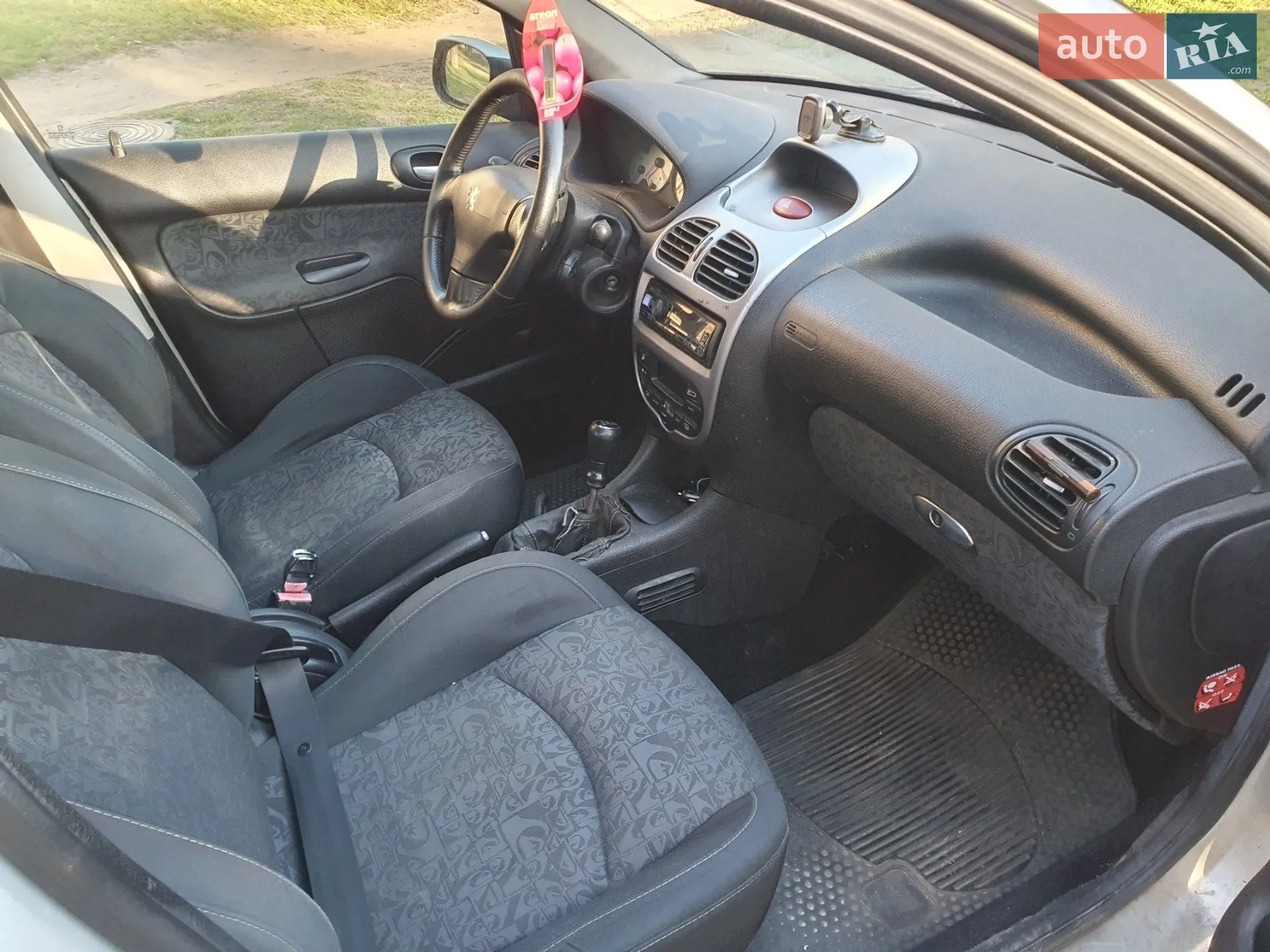 2004 Peugeot 206 - мініатюра 3