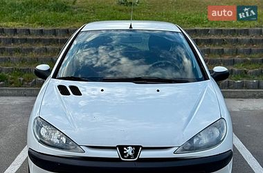 Хэтчбек Peugeot 206 2008 в Киеве