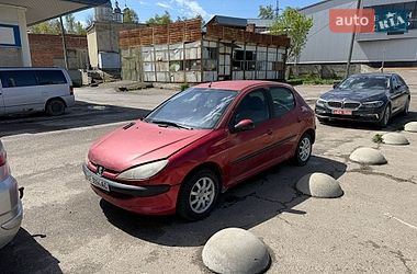 Хэтчбек Peugeot 206 2006 в Черновцах