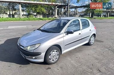 Хэтчбек Peugeot 206 1999 в Черкассах