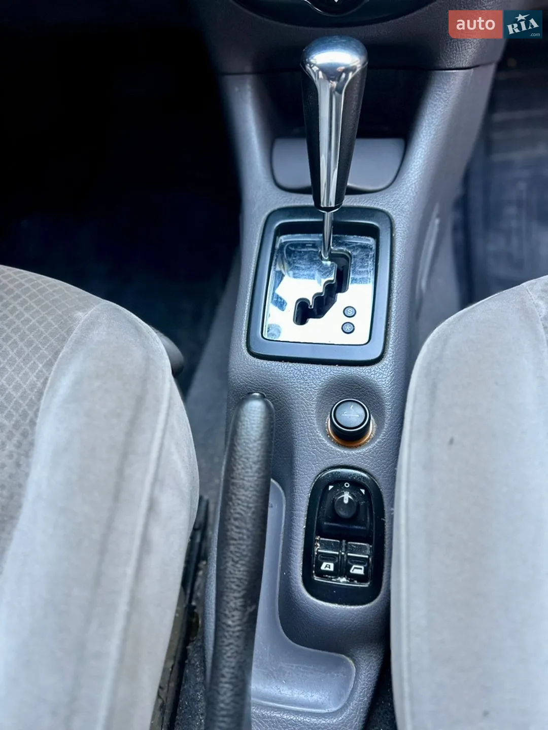 2004 Peugeot 206 - мініатюра 19