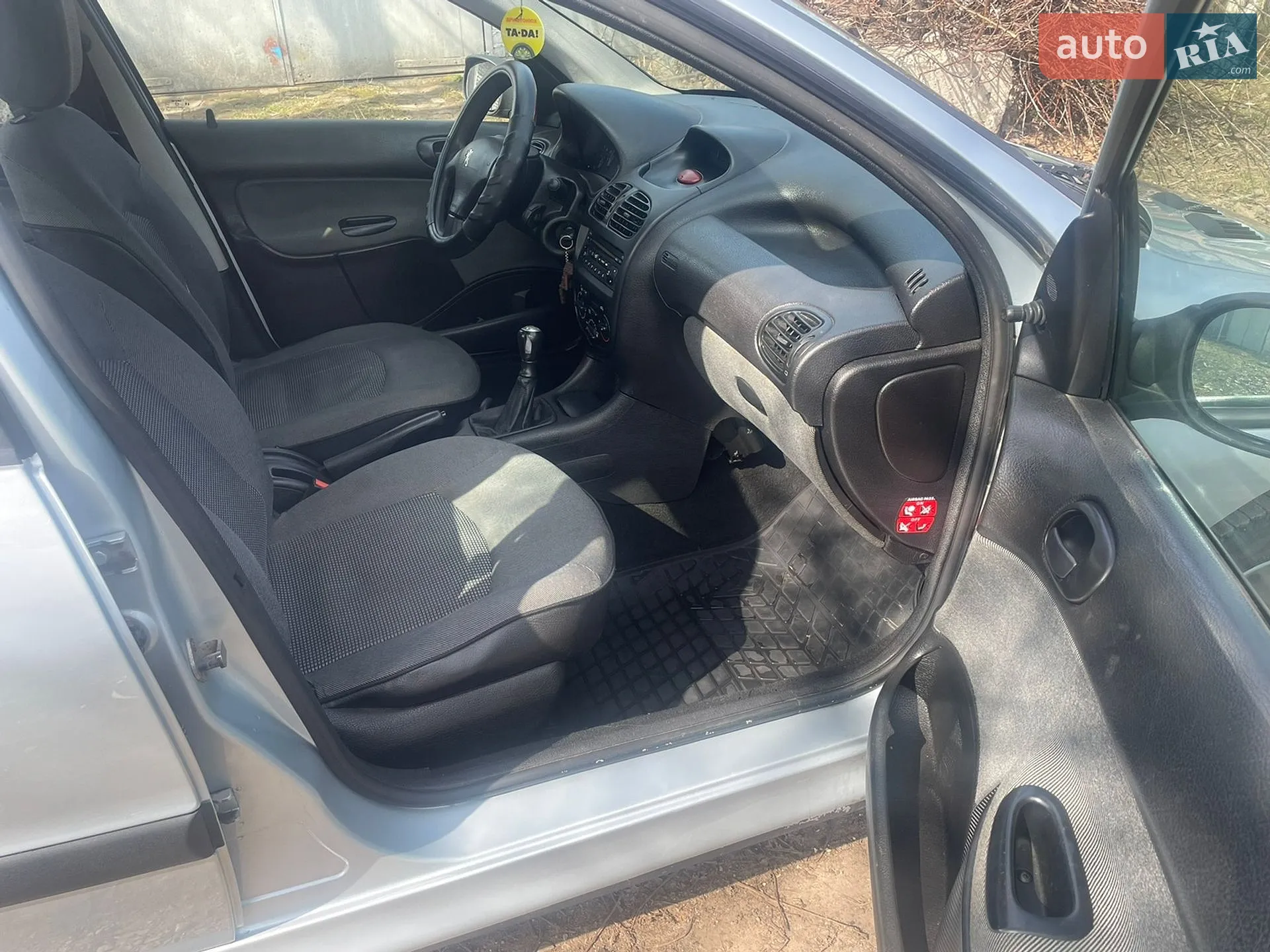 2010 Peugeot 206 - мініатюра 13
