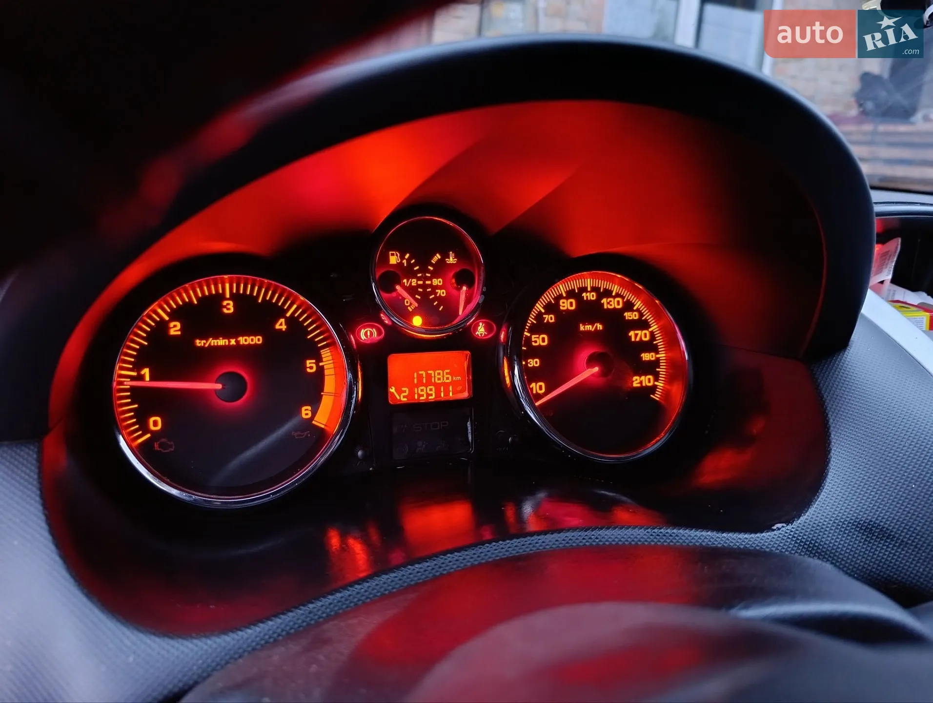 2012 Peugeot 206 - мініатюра 2