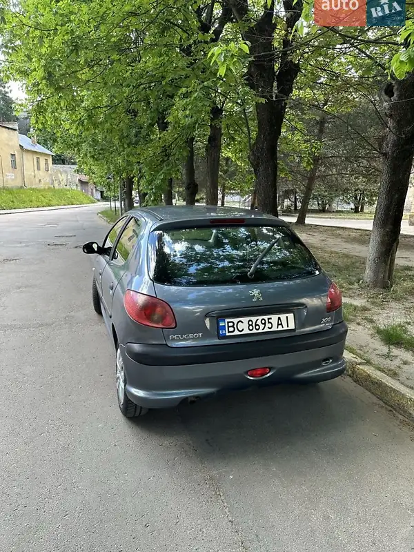 Peugeot 206 2005 VIN VF32AKFWA44884378 фото оголошення 3 з 41