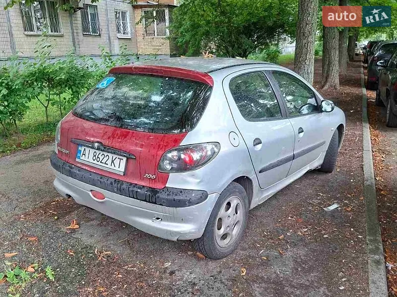 Peugeot 206
