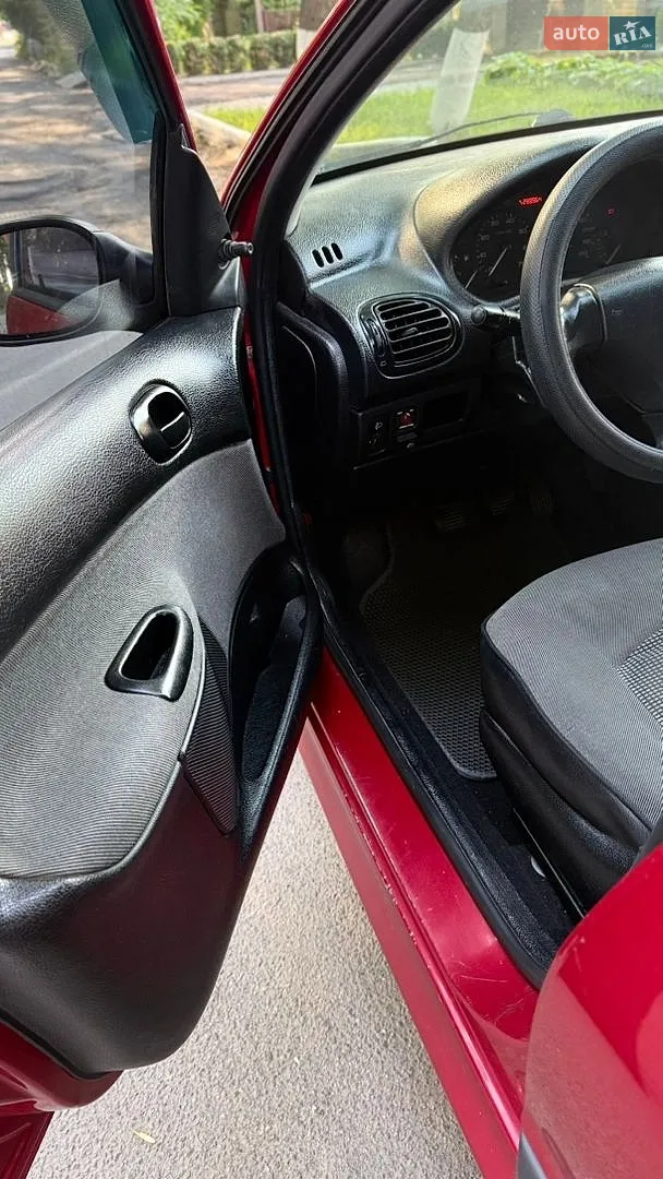 2010 Peugeot 206 - мініатюра 14
