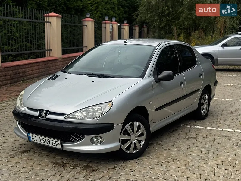 Peugeot 206