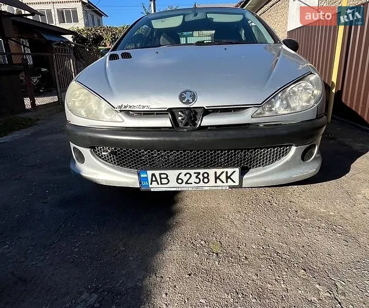 Peugeot 206