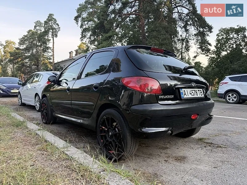Peugeot 206