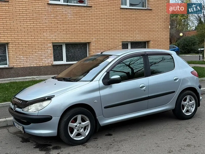 Peugeot 206