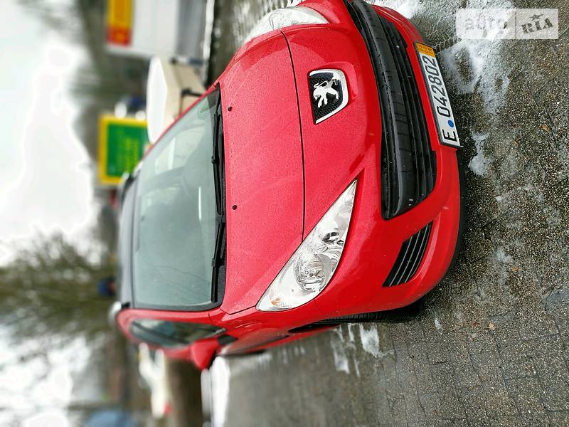 Универсал Peugeot 207 2009 в Ровно