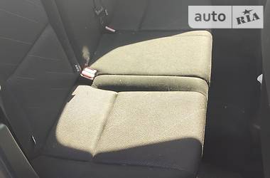 Хетчбек Peugeot 207 2008 в 