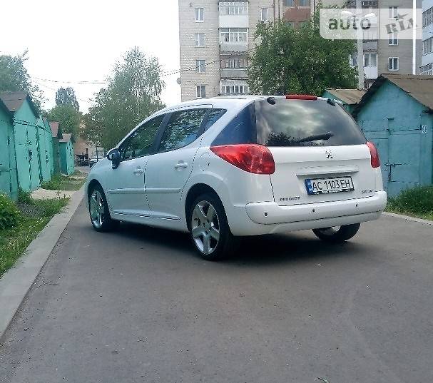Універсал Peugeot 207 2009 в Луцьку