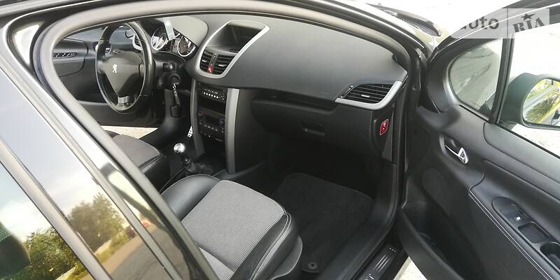 Універсал Peugeot 207 2008 в Стрию