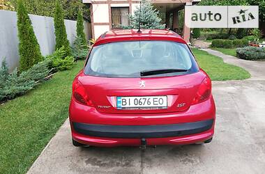 Хэтчбек Peugeot 207 2006 в Кременчуге