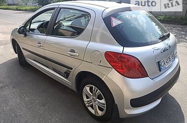 Хэтчбек Peugeot 207 2008 в Черкассах