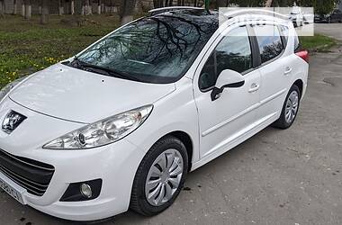 Универсал Peugeot 207 2011 в Шепетовке