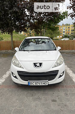 Хэтчбек Peugeot 207 2010 в Львове